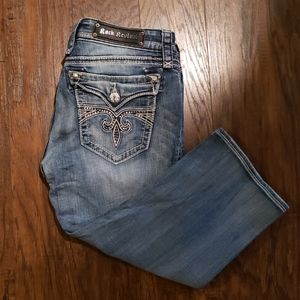 Rock Revival Capri Crop pants bling pocket